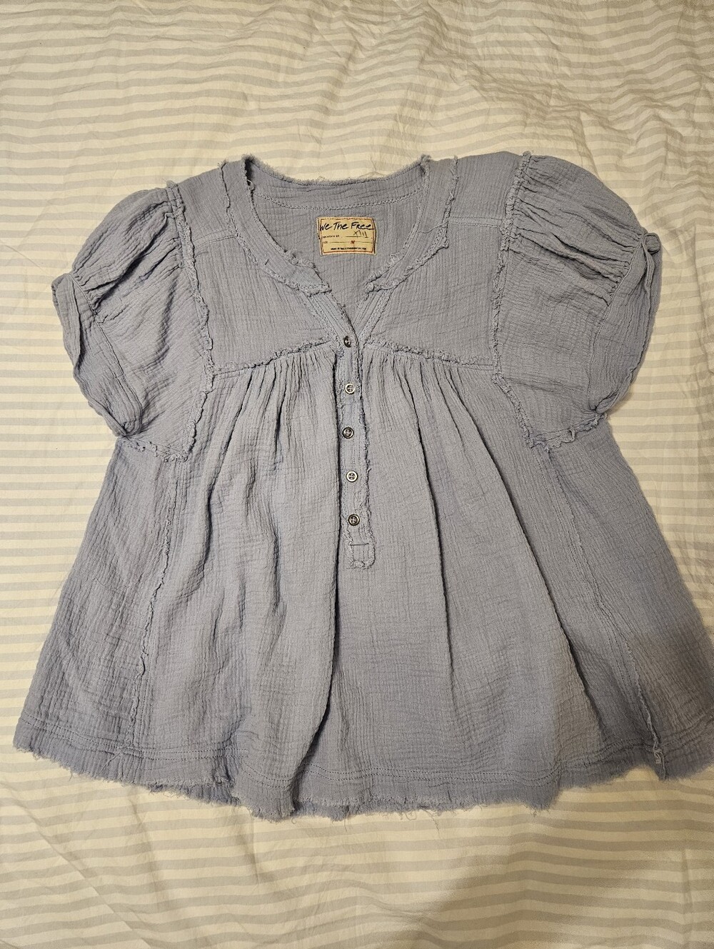 Free People Womens Light Blue Henley Top Size M In Excellent Condition
